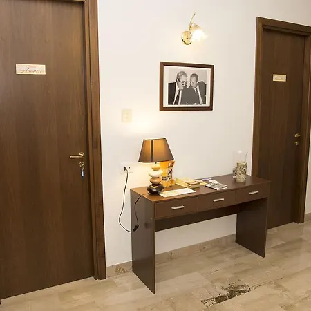 Saniela 3* Terrasini