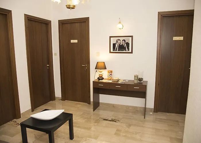 Saniela 3*